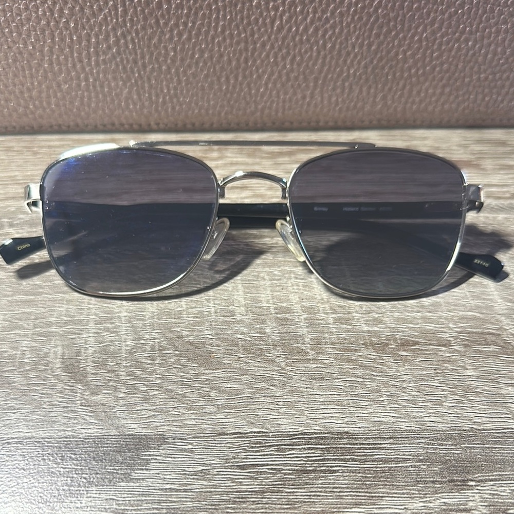 Vera Bradley Holland Garden Sunglasses
